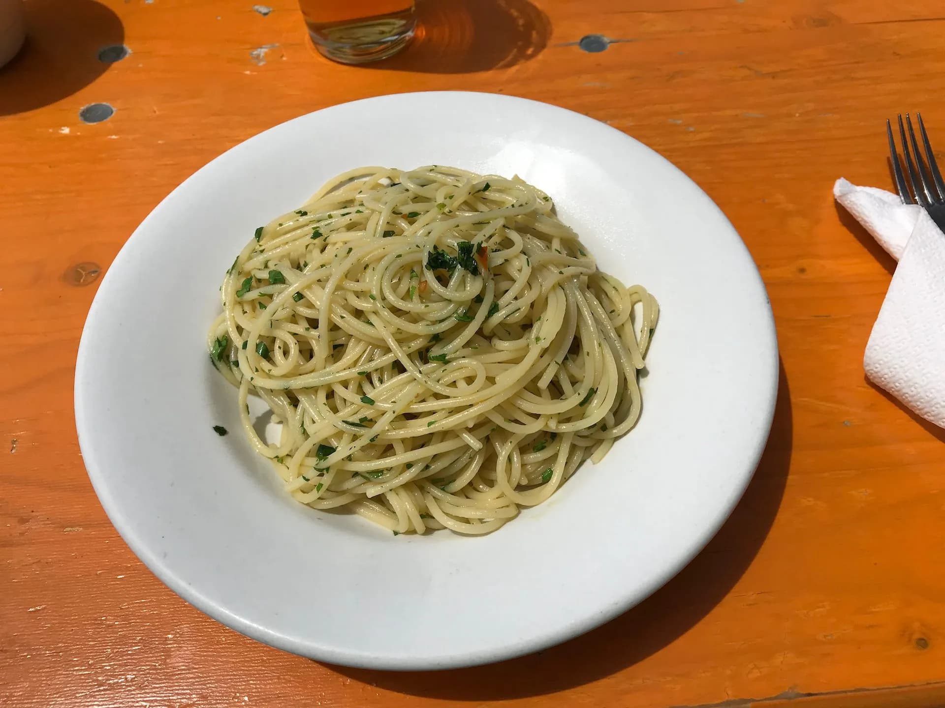 Spaghetti aglio olio e peperoncino