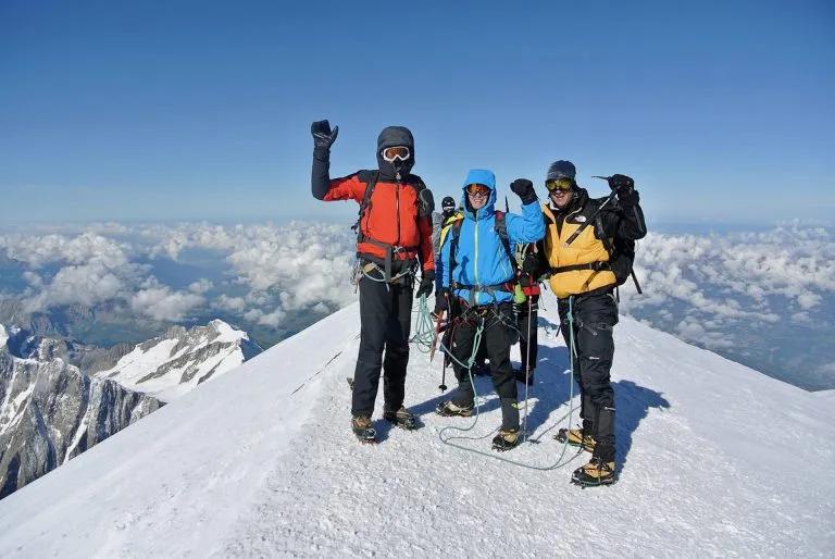 3. GUIDES EXPÉRIMENTÉS DU MONT BLANC