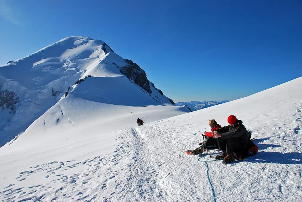 Uitrusten voor het laatste zetje op de Mont Blanc x